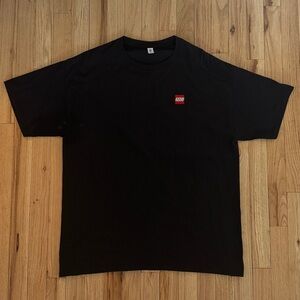 Retro LEGO Embroidered Men's Black T-Shirt